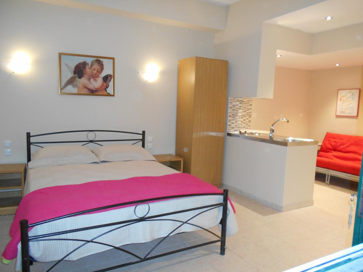 Zephyros Rooms And Apartments Drymon Luaran gambar